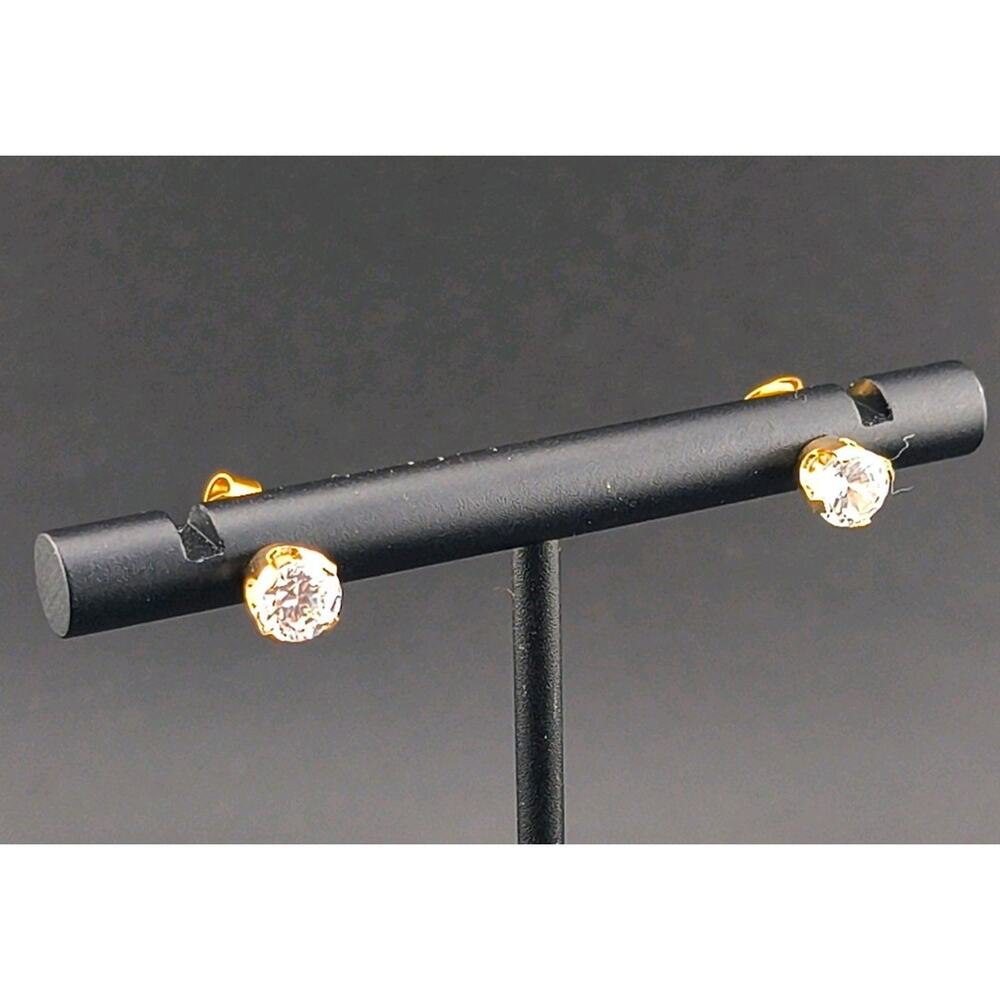 Vintage 14K Yellow Gold Solitaire Stud Earrings Cubic Zirconia CZ 1g Weight